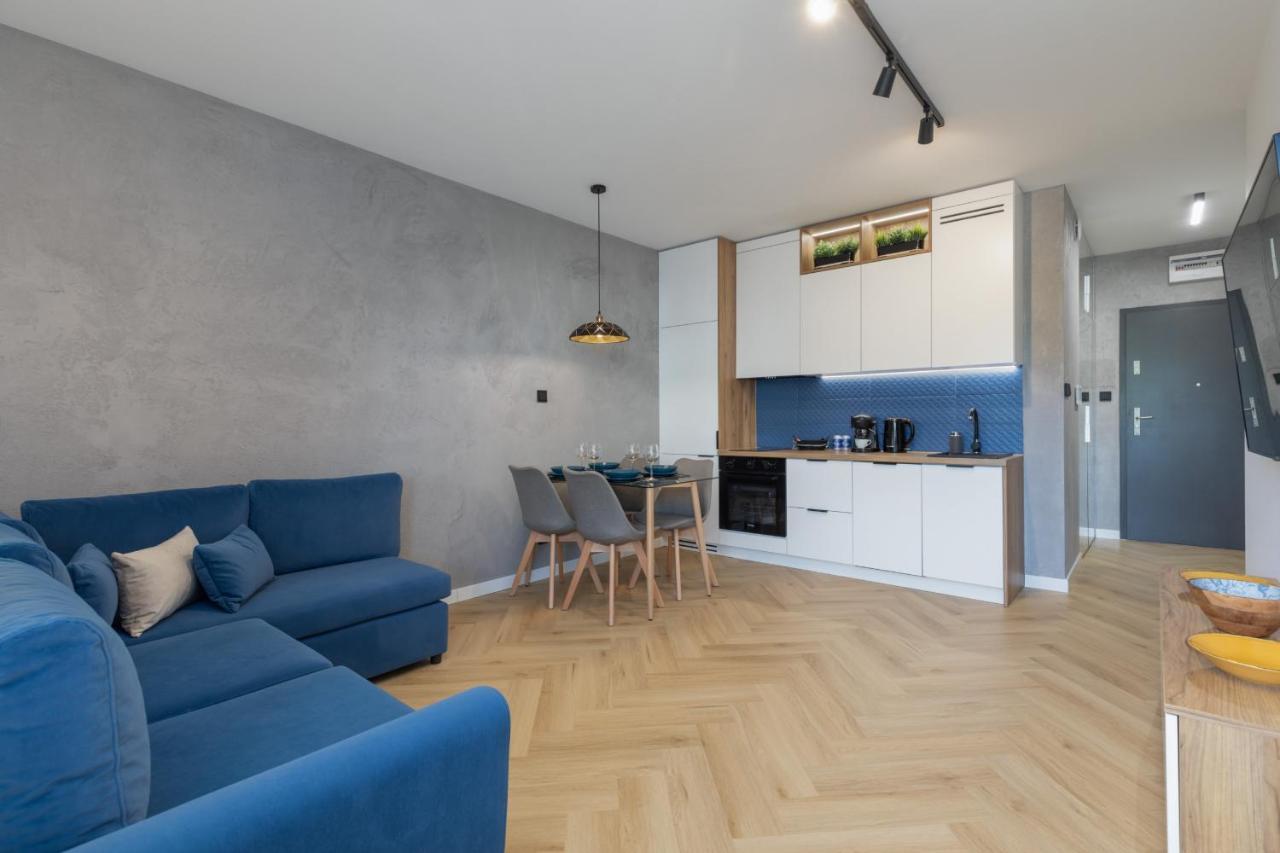 Dziwnów Stylish Apartment by the Lake by Renters Exterior foto